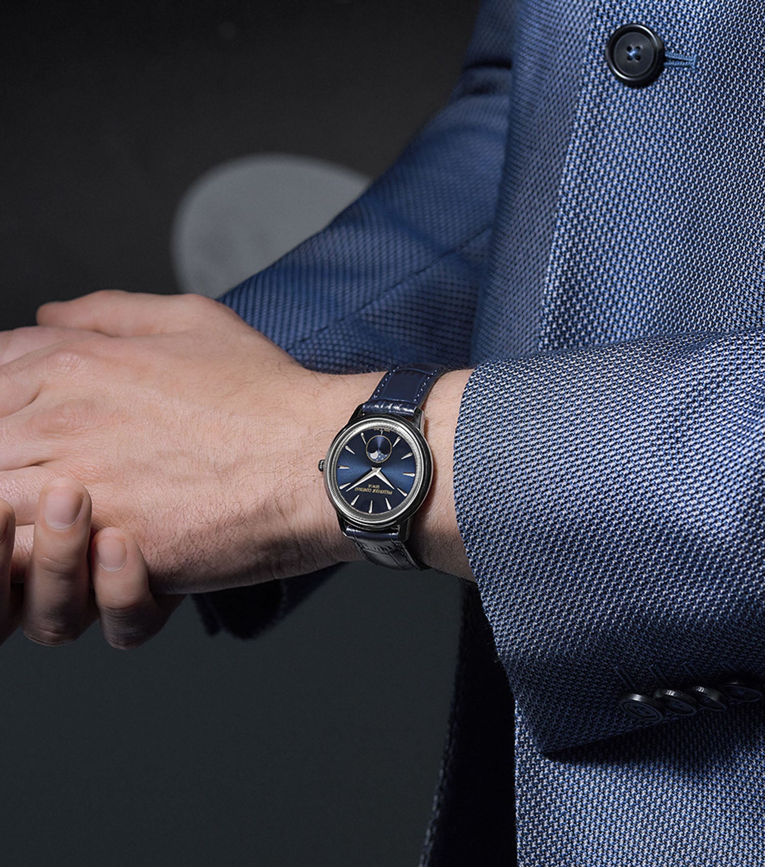 Classics Blue Analog Watch Men
