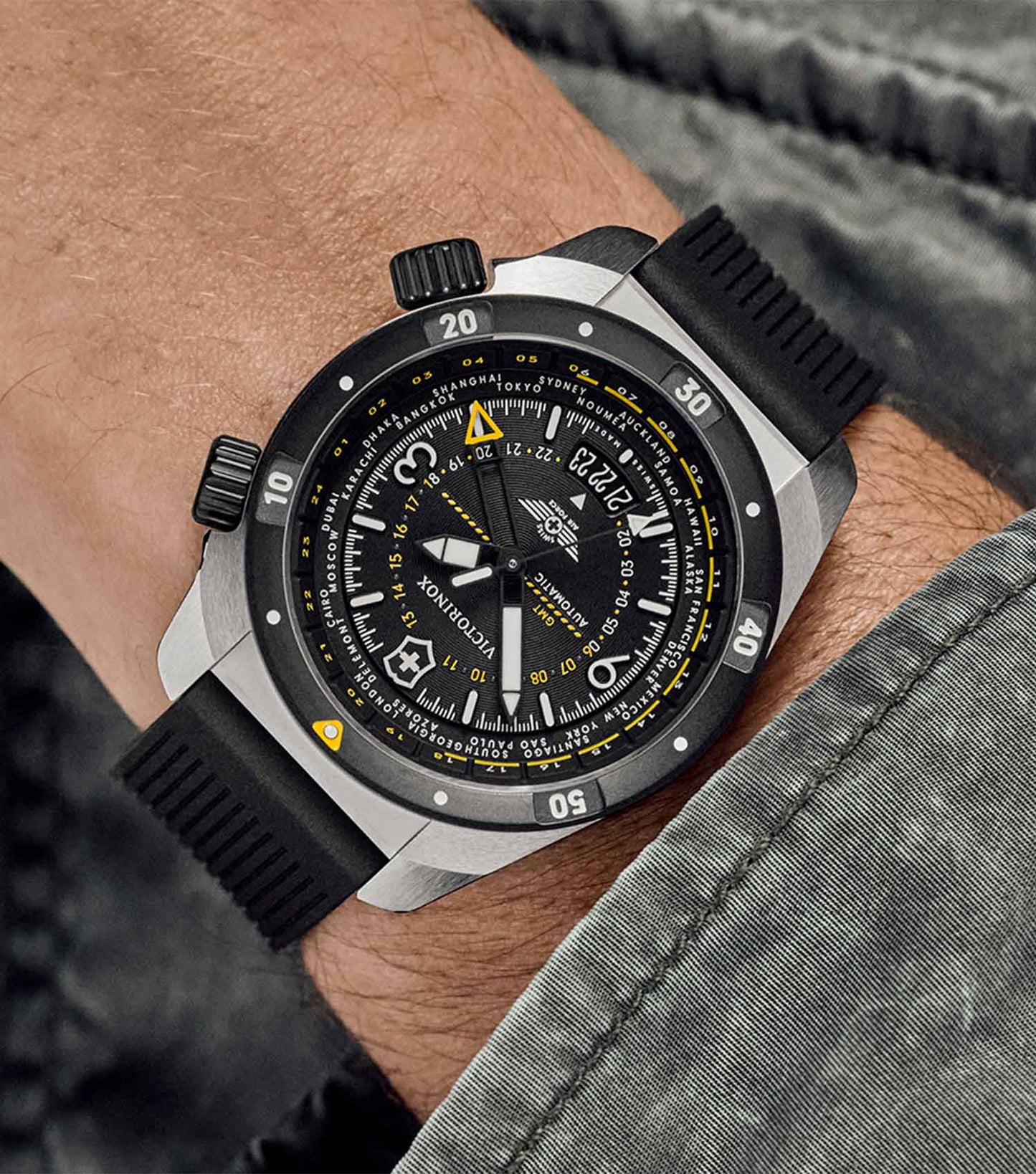 MEN AIR PRO AUTOMATIC WATCH 43 MM
