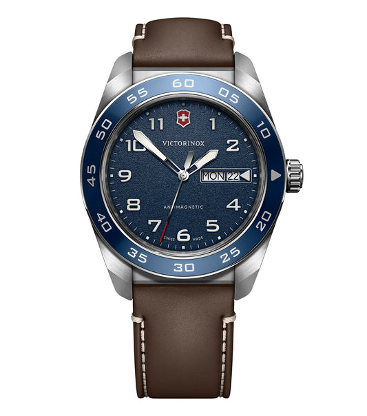 Men Swiss Army Quartz Watch 42 mm