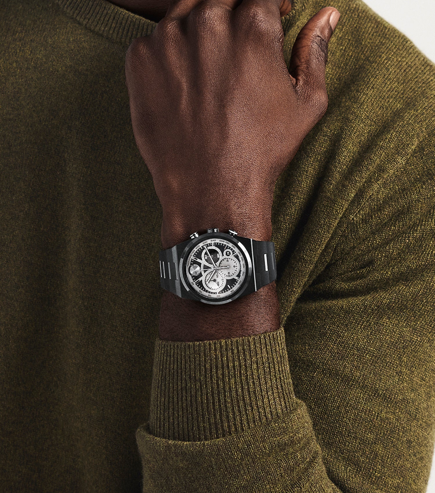 Men BOLD QUEST 40mm Quartz