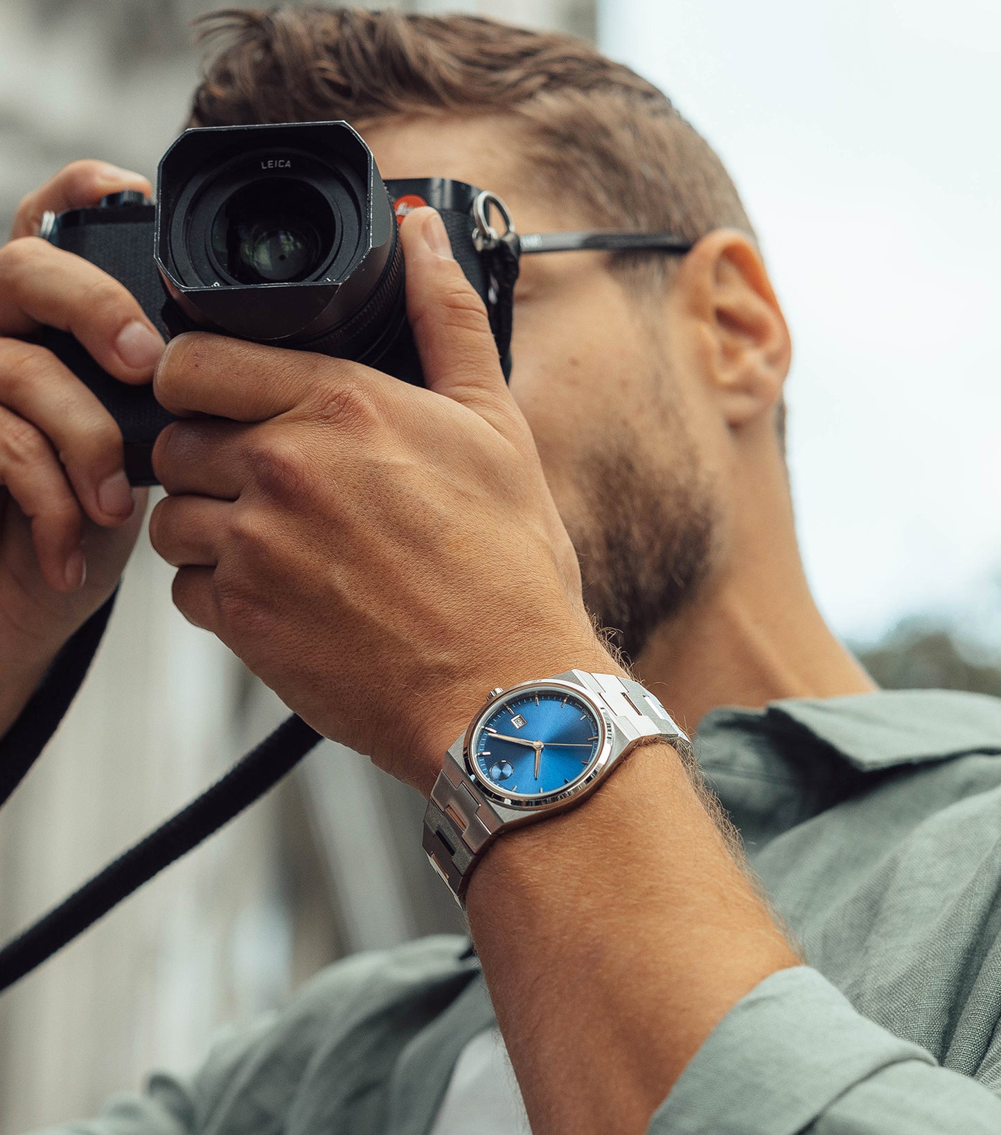 Men Bold Quest Quartz Watch 40mm with Blue Dial