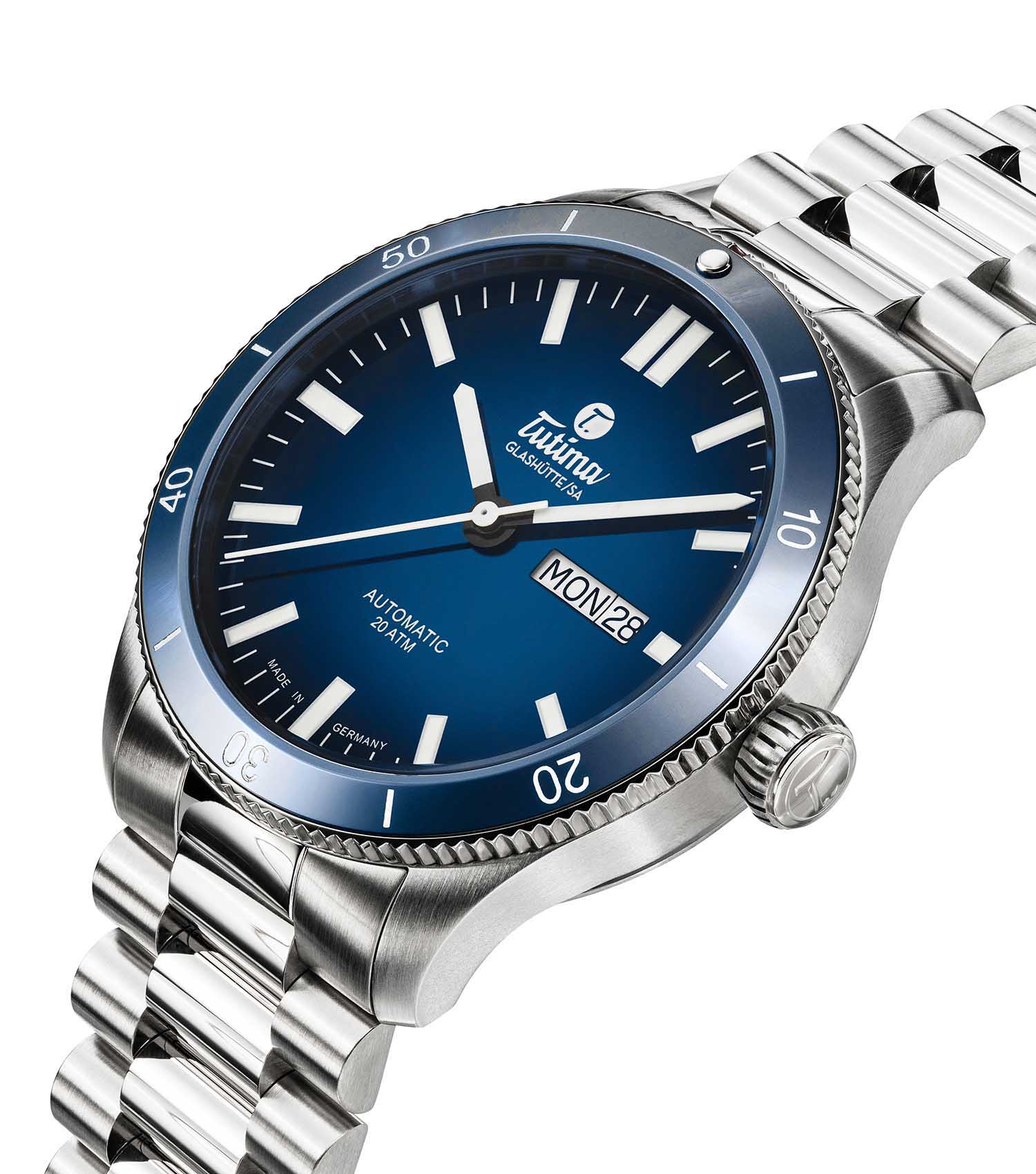 Grand Flieger Airport, Automatic Cal. T330, Day/Date