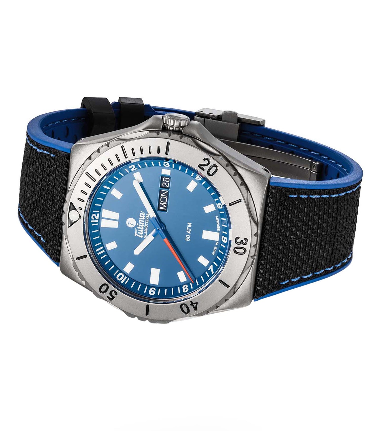 M2 Seven Seas, Automatic Cal. T330, Day / Date