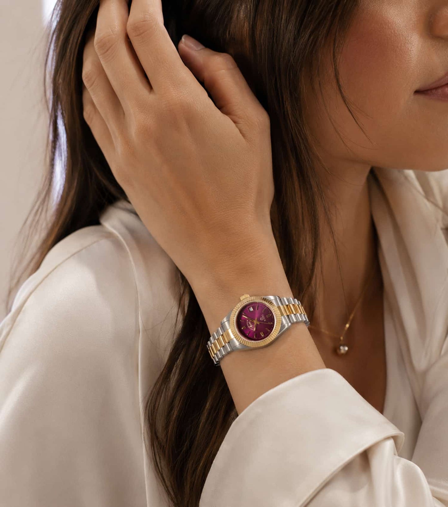 Women The Classics Cherry Sunray Dial Automatic