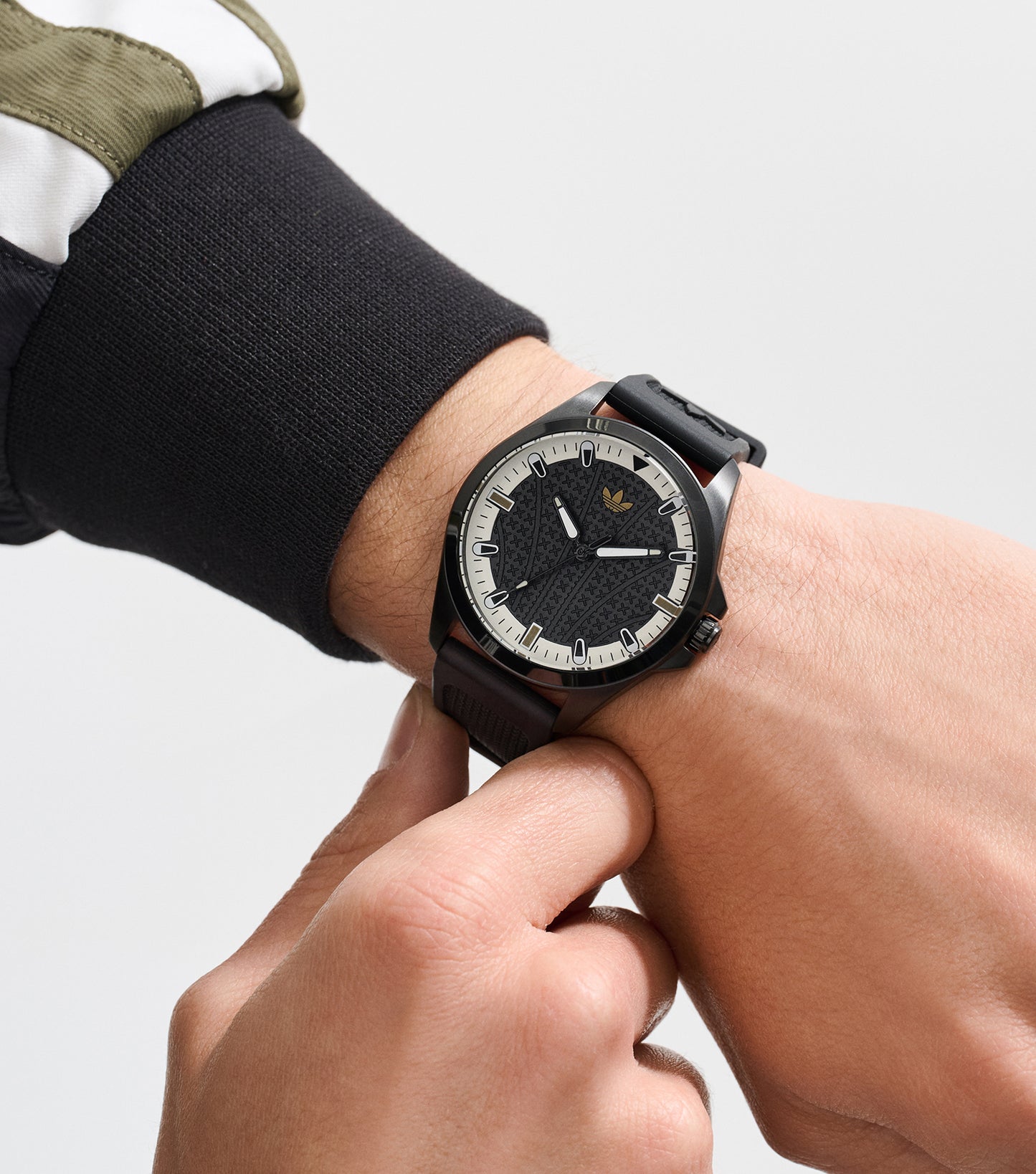 IP Black SST Case Black Dial Black Silicone Strap