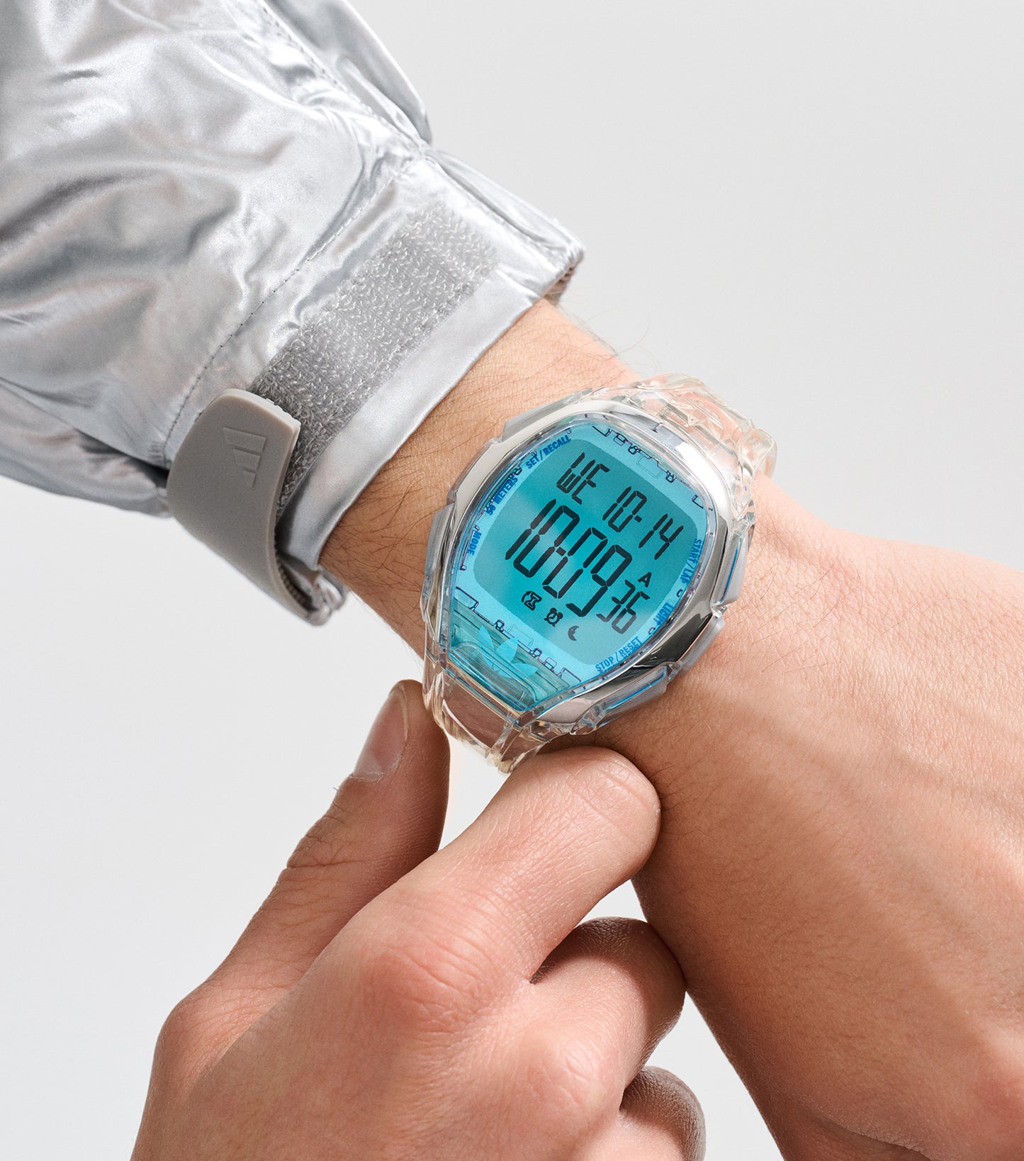 Traslucent Resin Case Blue Mask Traslucent Resin Strap