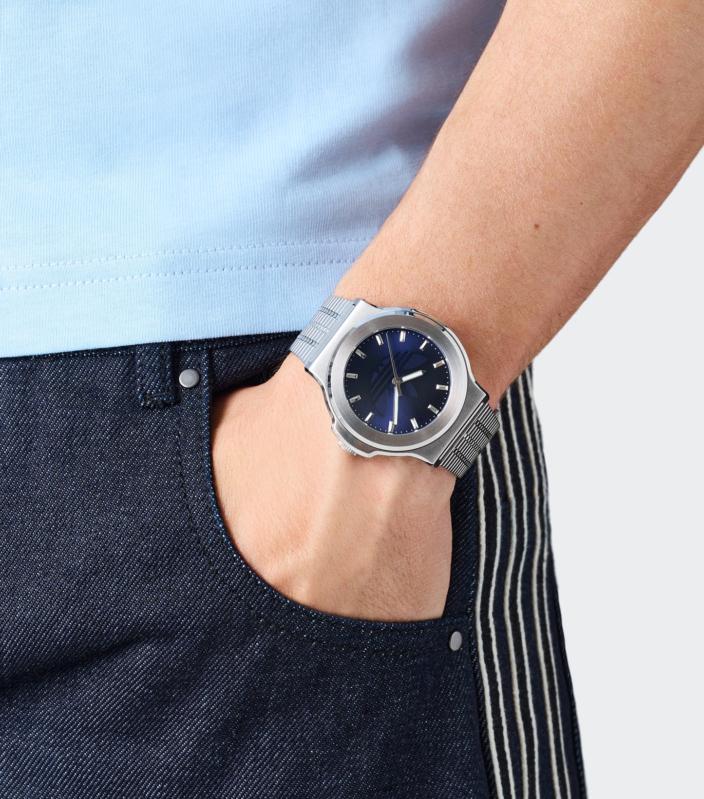 Unisex Expression Three 41mm