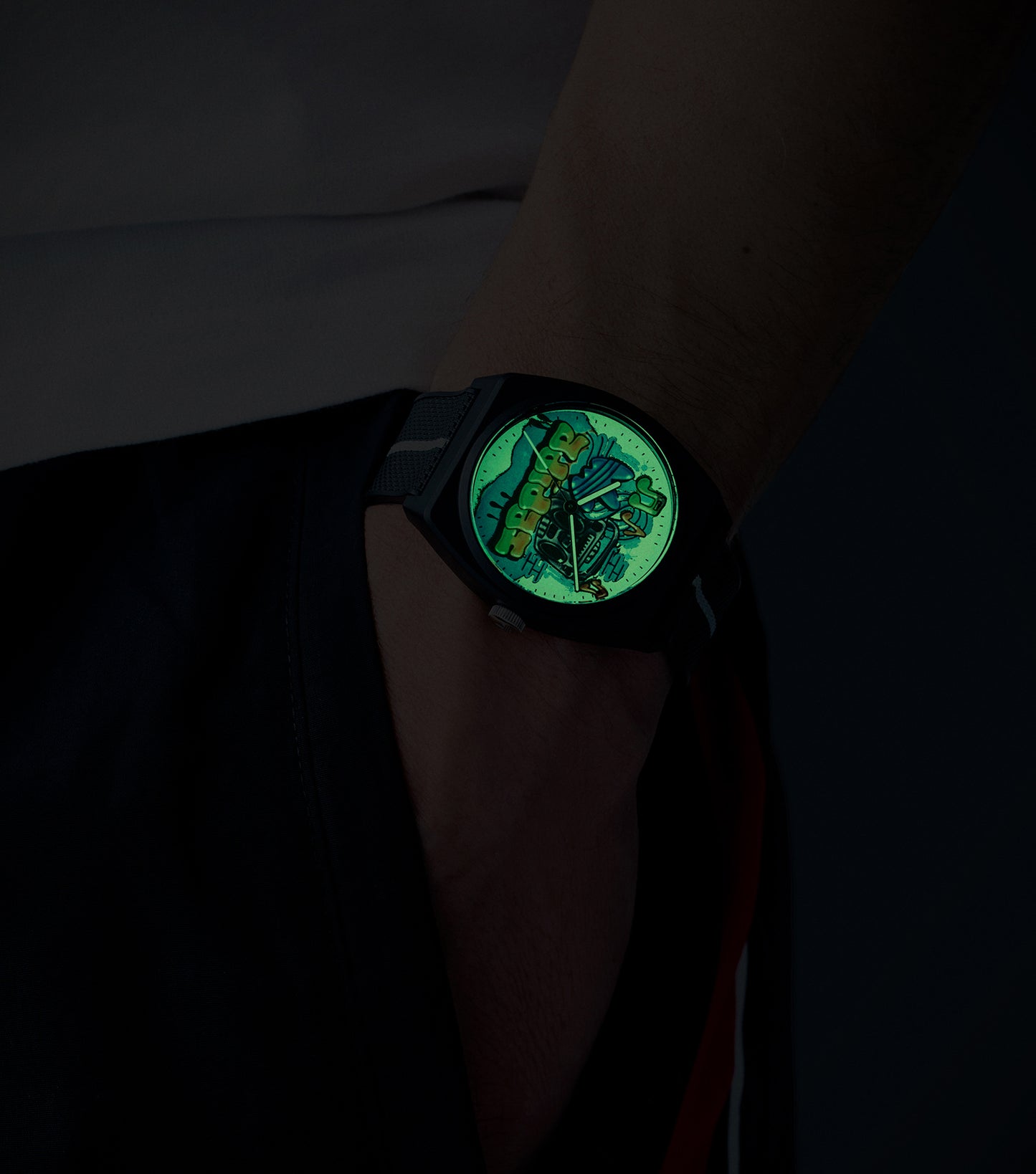 Black Resin Case White Dial Black Resin Strap