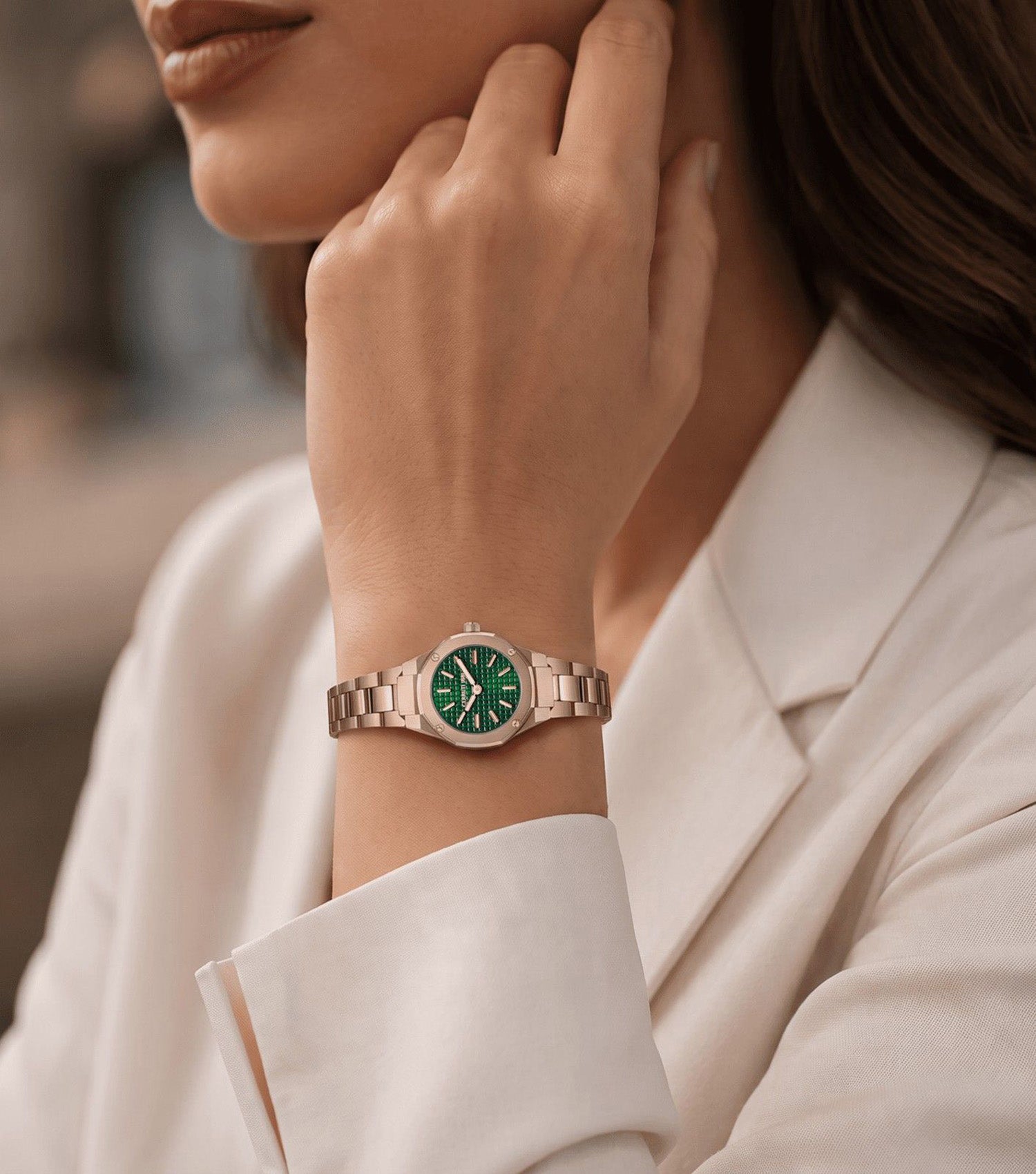 Cerruti 1881 Razzuolo 
Small Size Green Dial Women Watch