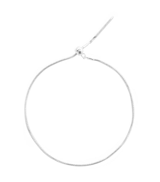 Daniel Wellington single-color bracelet on a white background, angled slightly to the right, showcasing minimalist elegance.