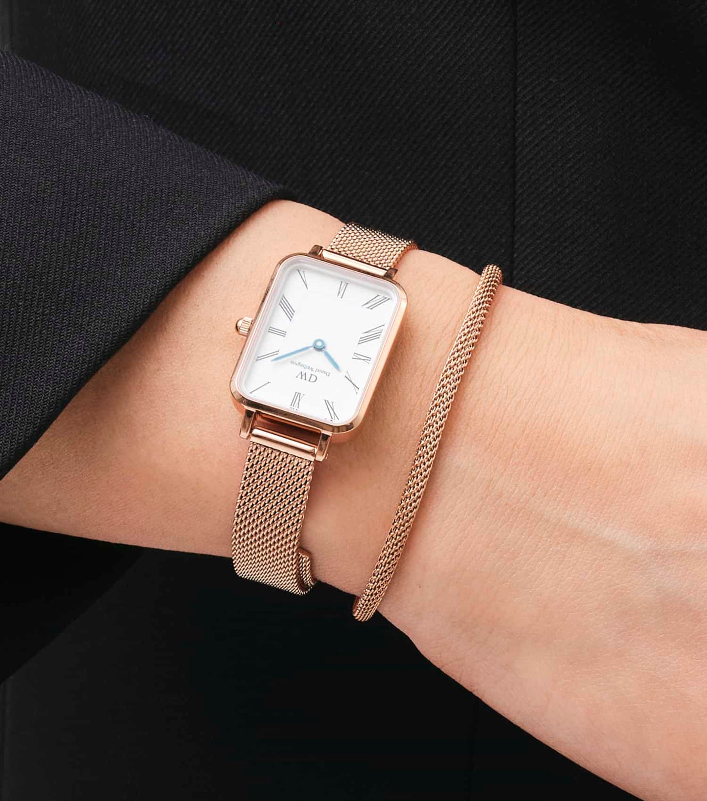 Women Quadro Roman Numerals Quartz Watch 20x26mm