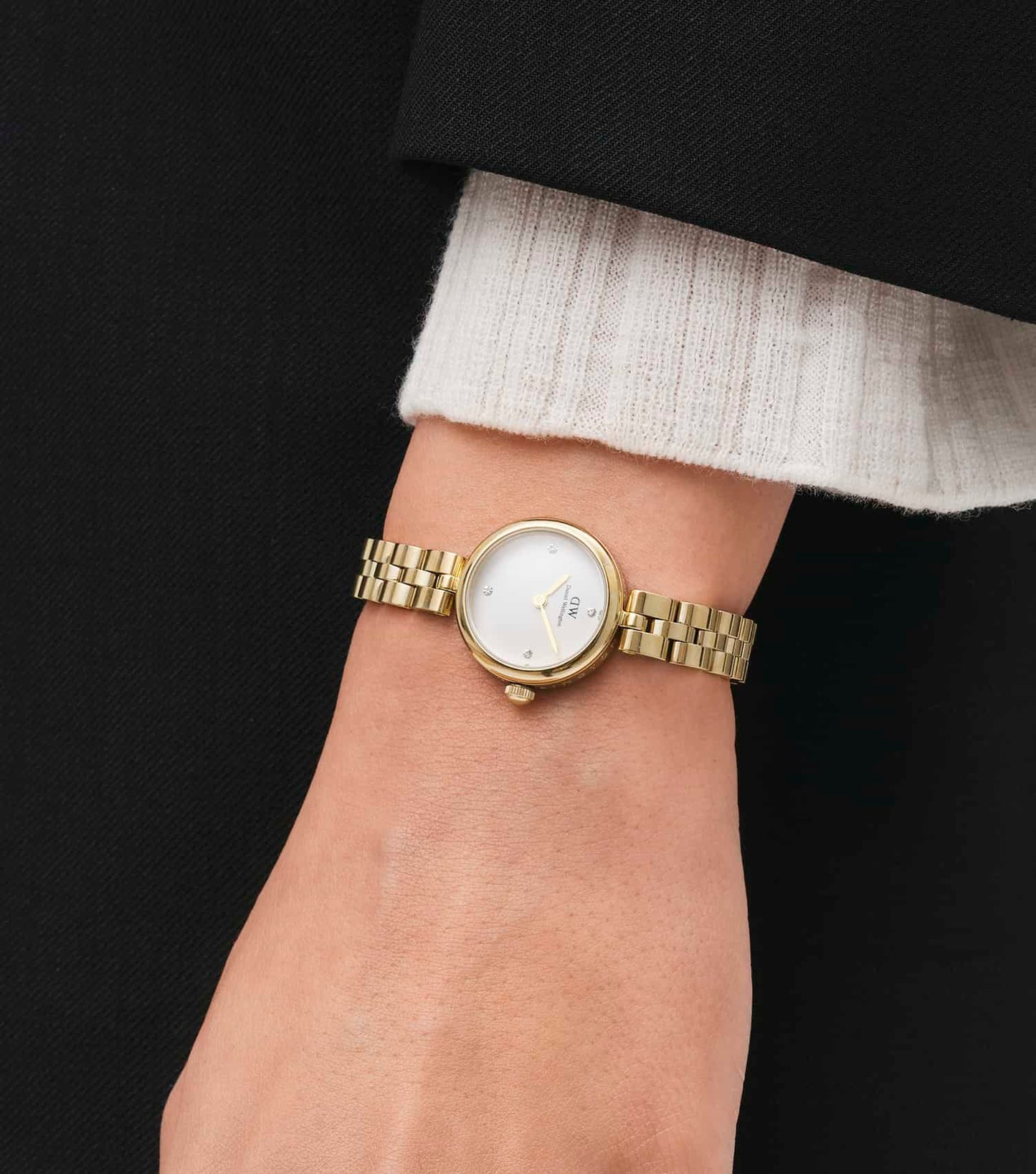 Women Elan Jewelry Quartz Watch 22mm