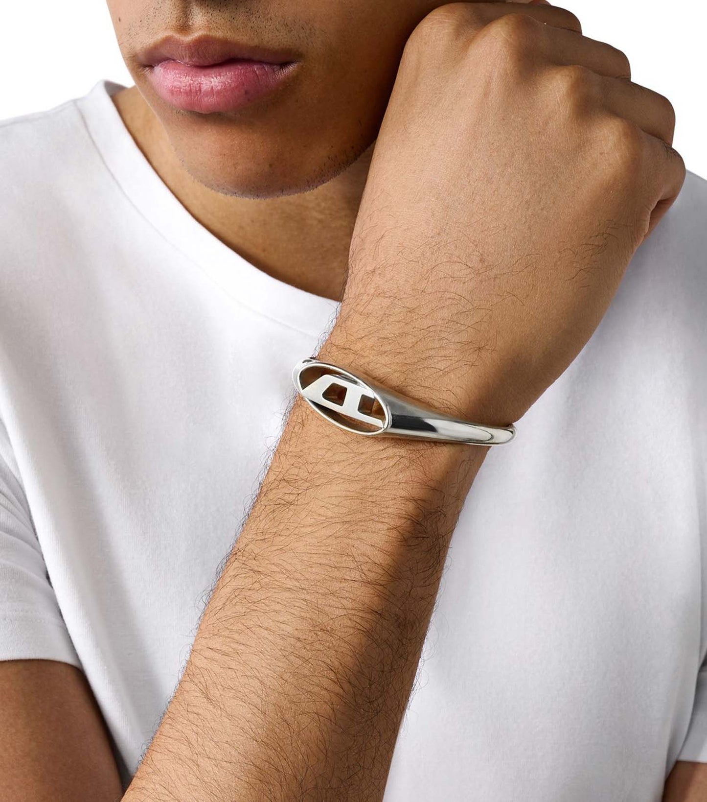 Men Oval D Logo Bracelet Silver Na