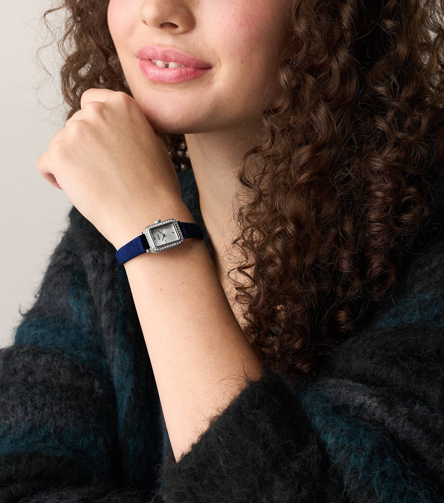 Women Raquel Quartz/2 Hand Watch Less Than 22mm