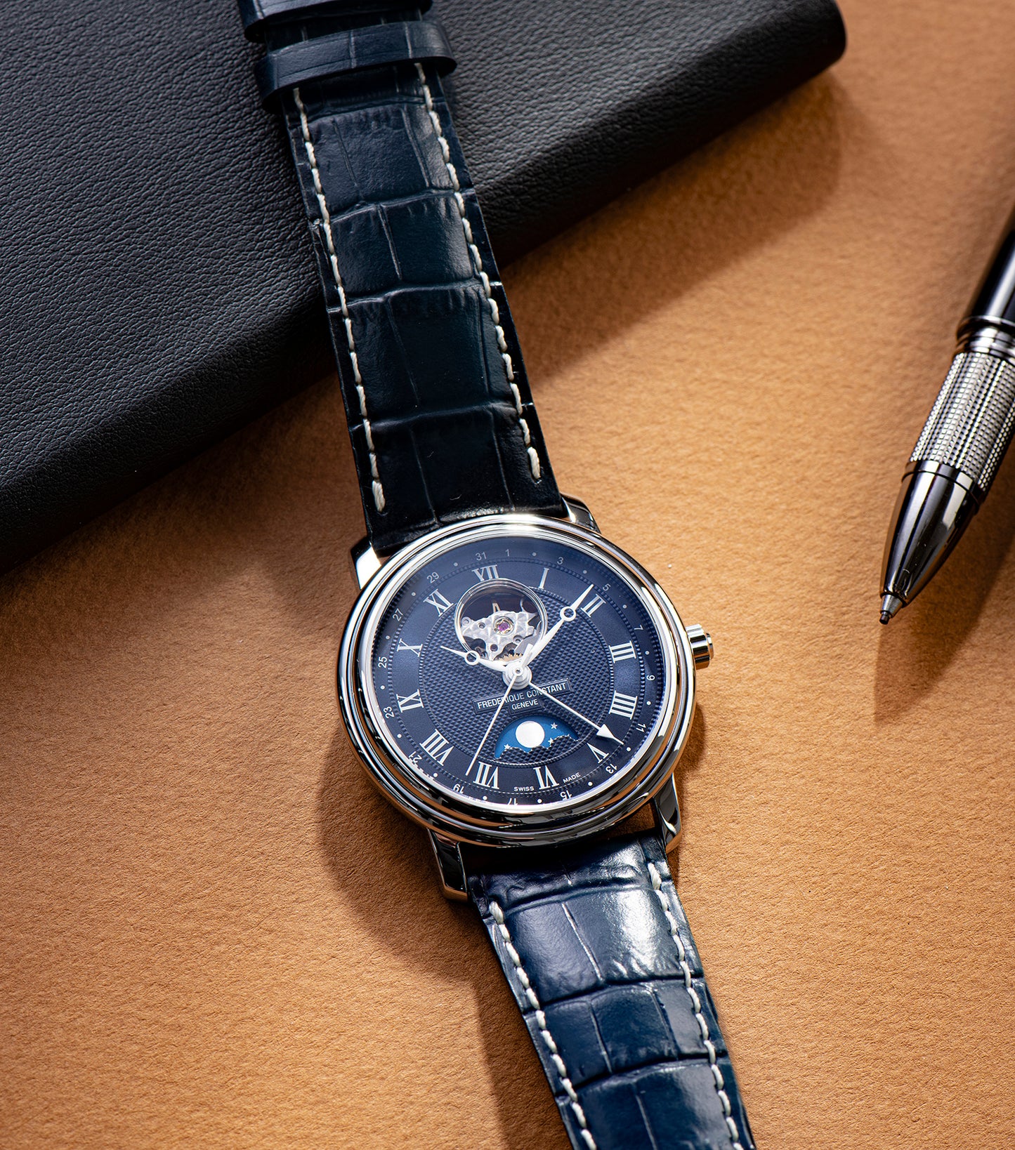 Classics Heart Beat Moonphase Date