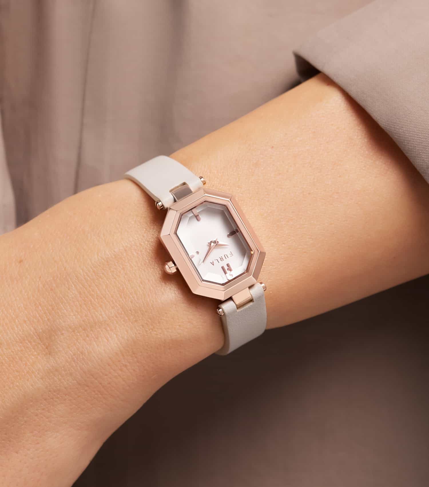 Women Octagonal Quartz Watch 22x28mm