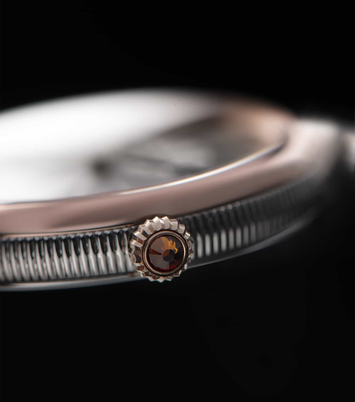 Art Deco Silver Circular Analog Watch Women
