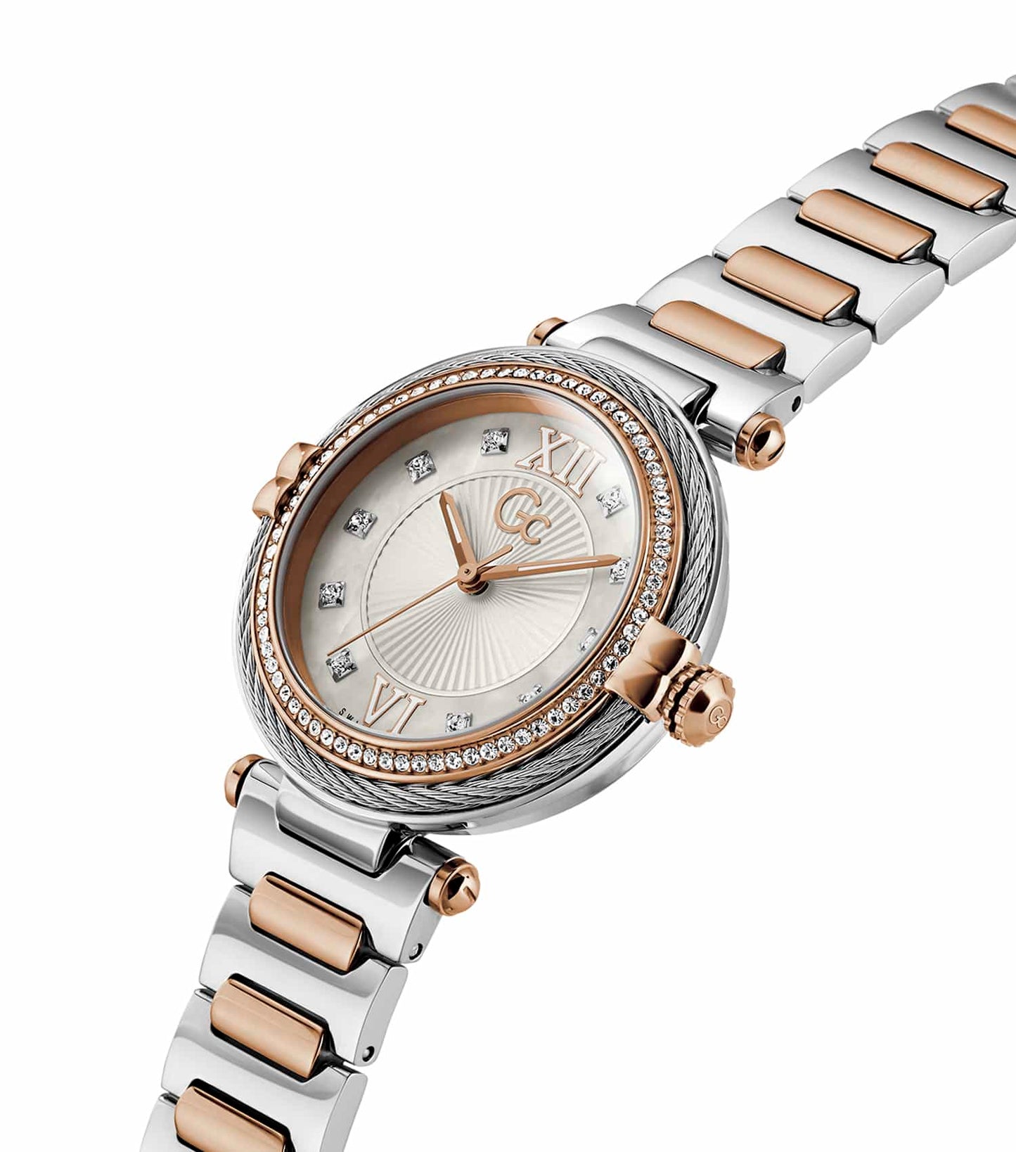 Women Vogue Cable Quartz Watch 36.5 Mm
