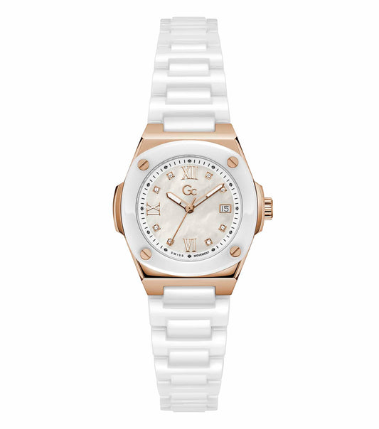 GC coussin-shaped watch in rose gold color, featuring a unique easygoing flow with a side angle view showcasing elegance.