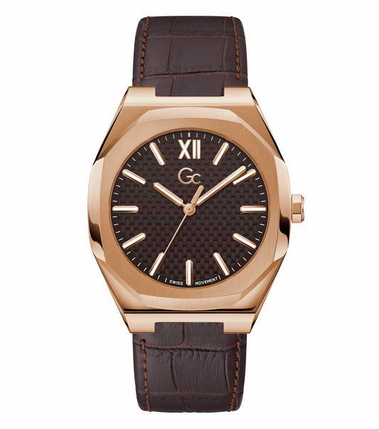  Gc quartz watch in brown, shown at a 45-degree angle, showcasing its intricate dial design and sleek leather strap.