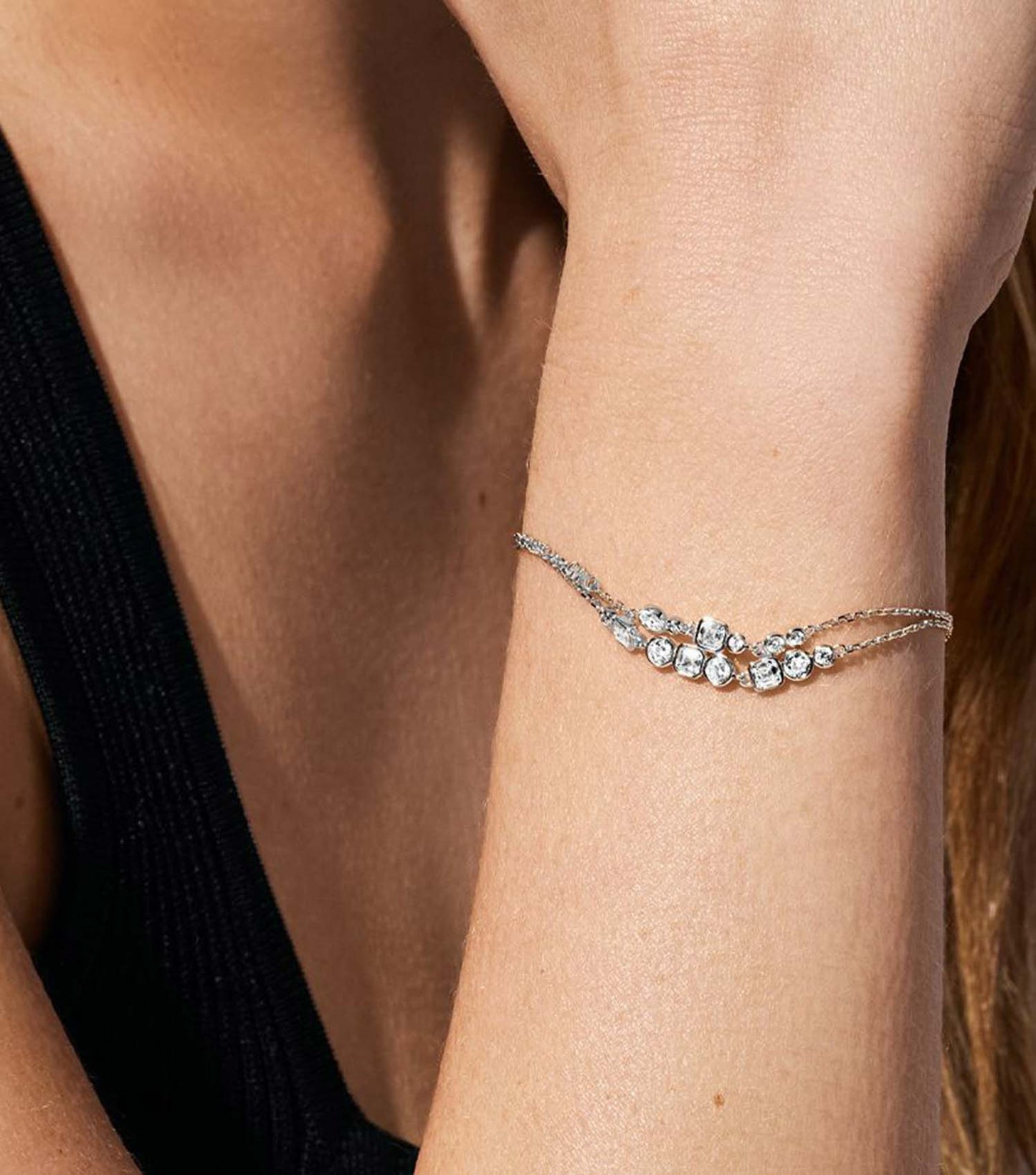 Women Premium Bracelet Silver Cz