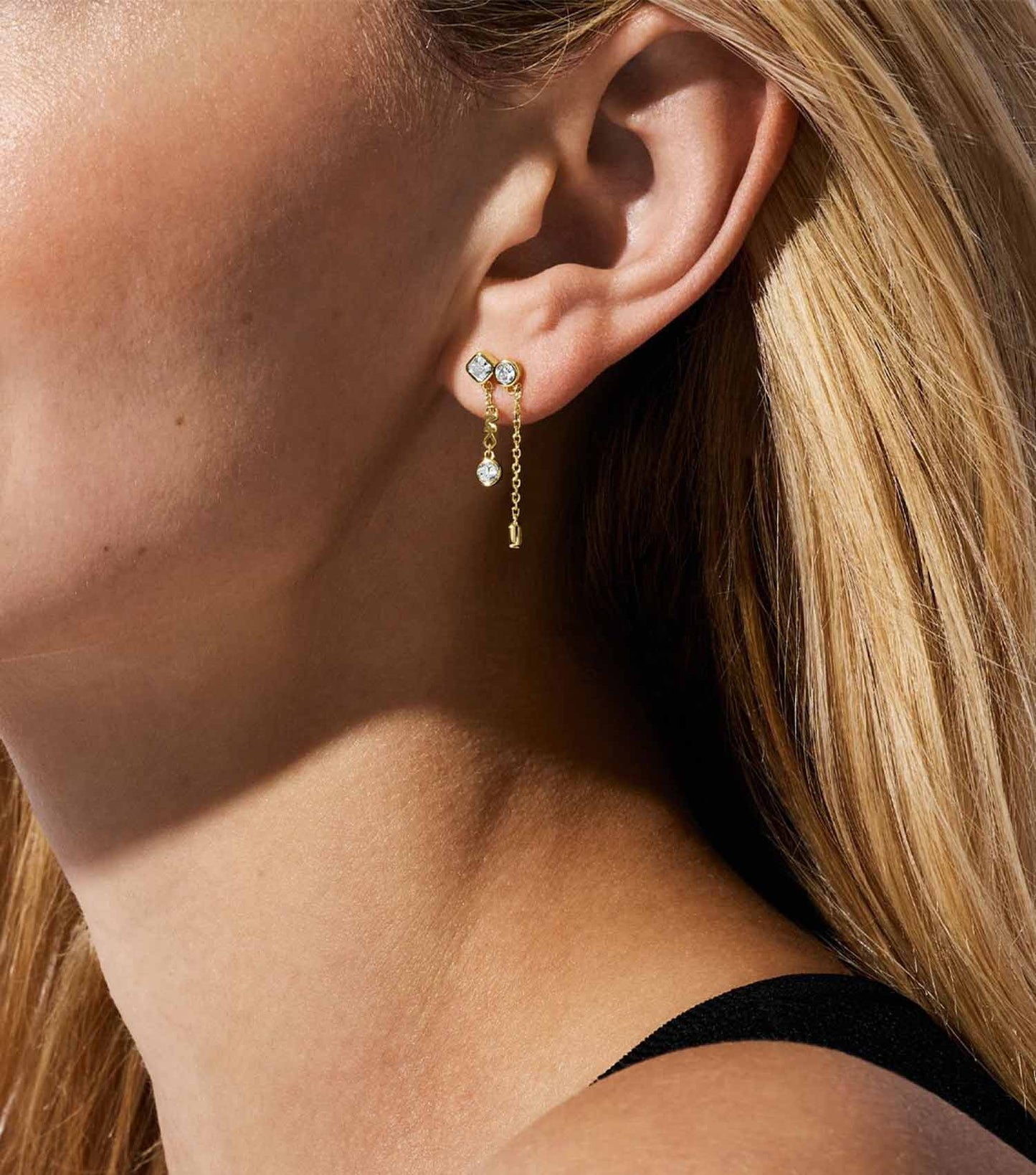 Women Premium Earring Clear Cz
