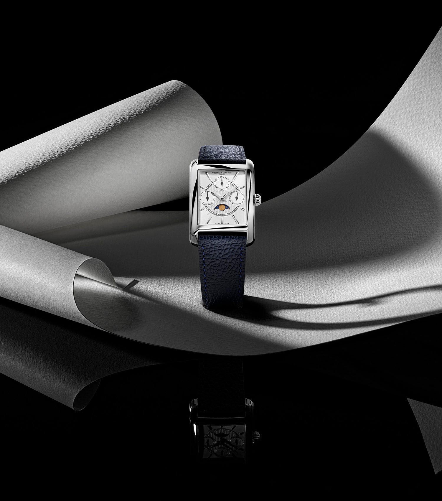 Classics Silver  Analog Watch Men