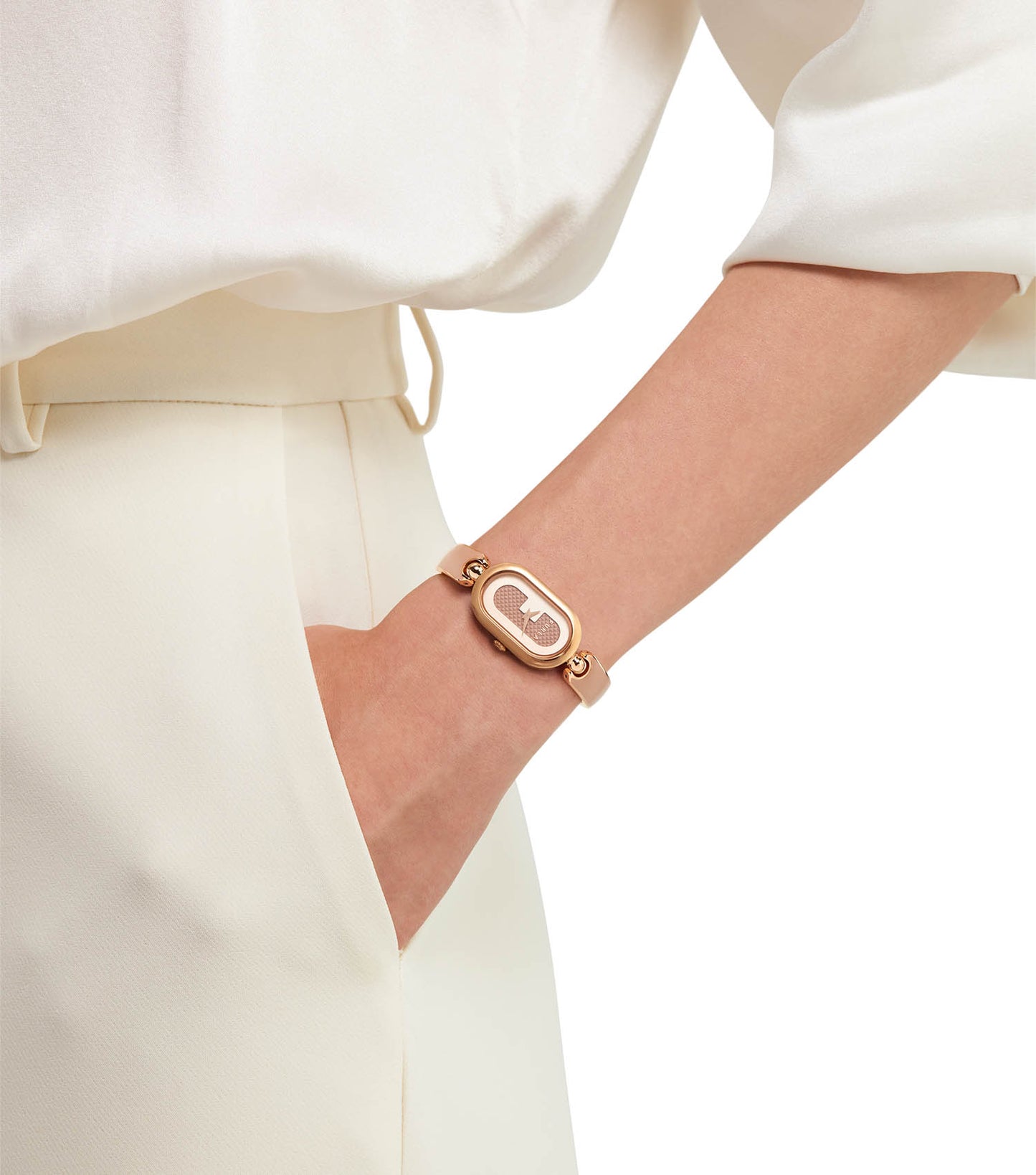 Rose Gold case  Rose Gold bangle Light Red enamel  Light Red dial