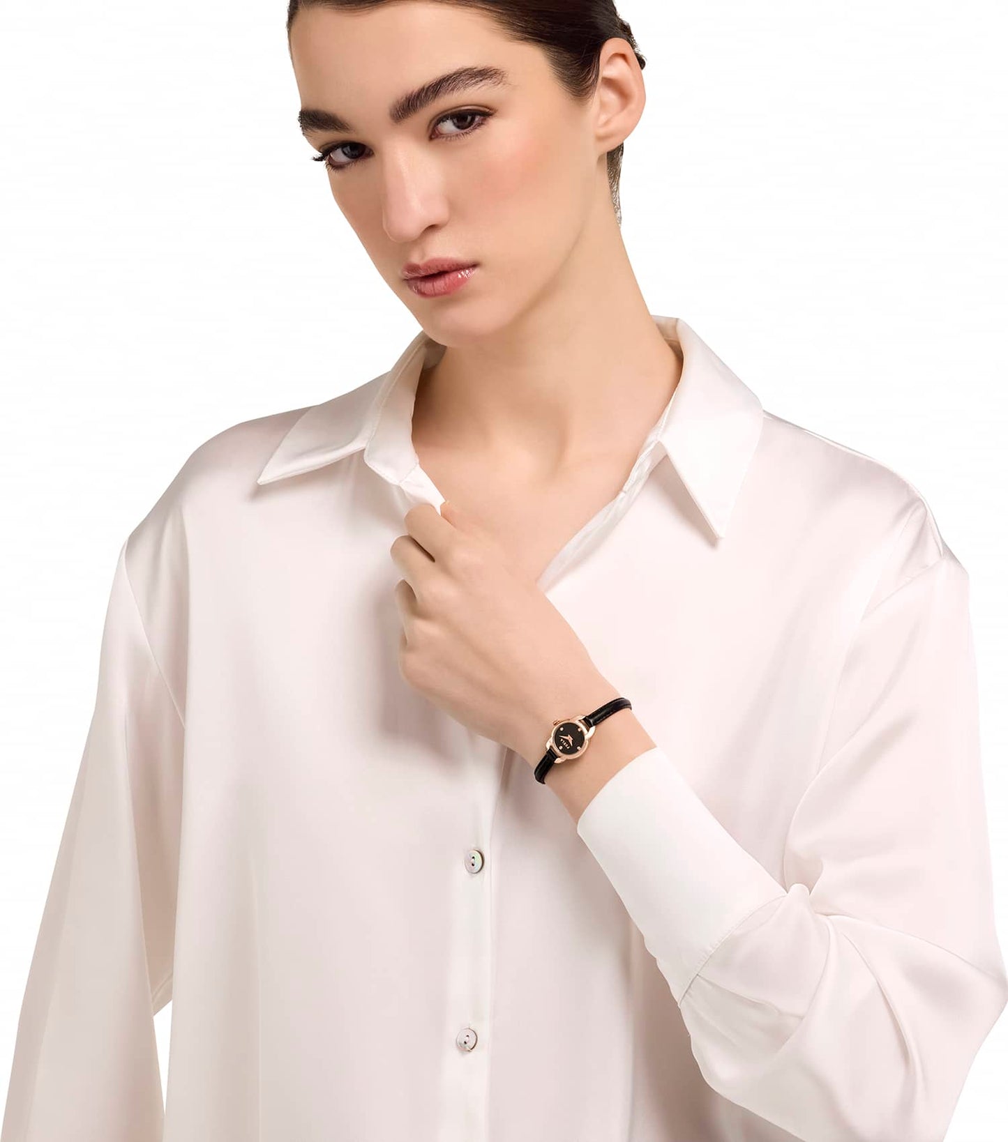 Rose Gold case - Black leather strap - Black dial