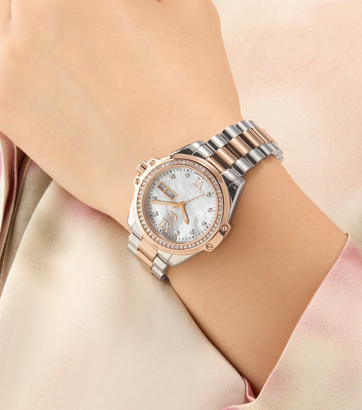 Women Bolt Lady Quartz Watch 34 Mm